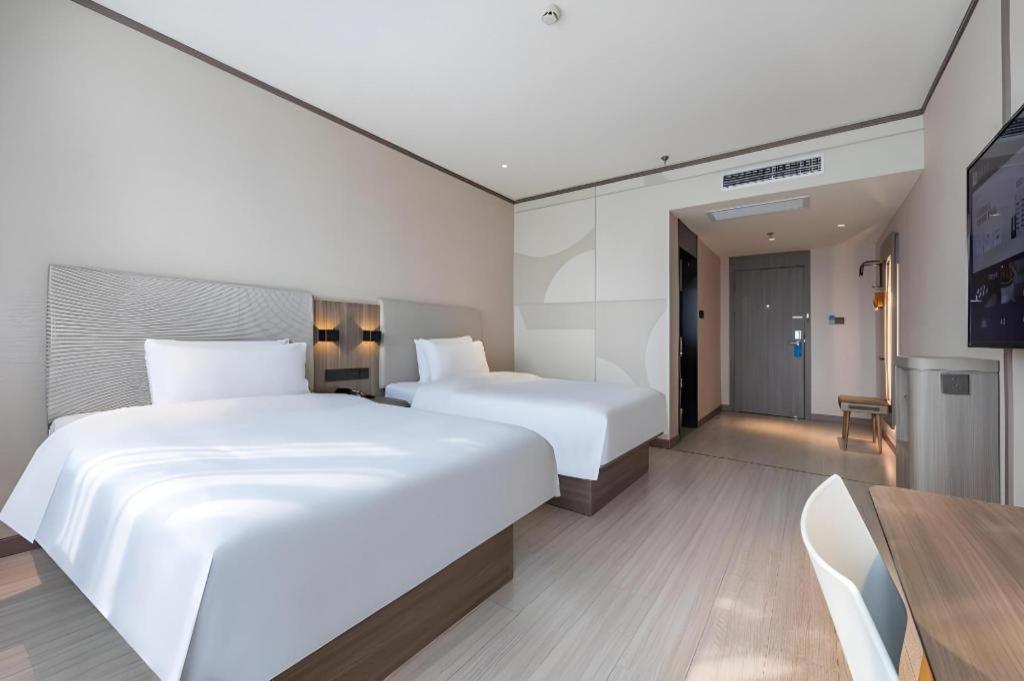 Hotel Hanting Caohejing Yishan Road 2*