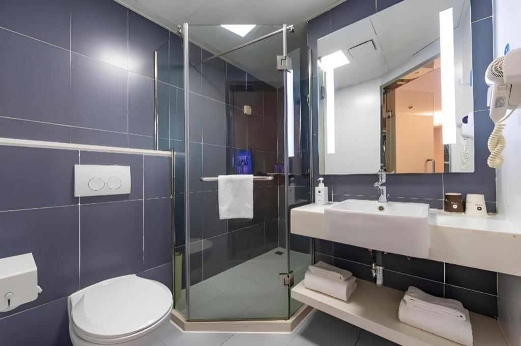 Hotel Hanting Caohejing Yishan Road 2*
