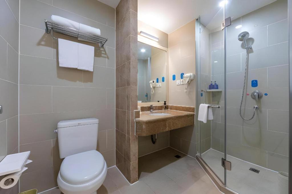 Hotel Hanting Caohejing Yishan Road 2*
