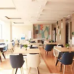 Hanting Hotel Shanghai Caohejing Yishan Road